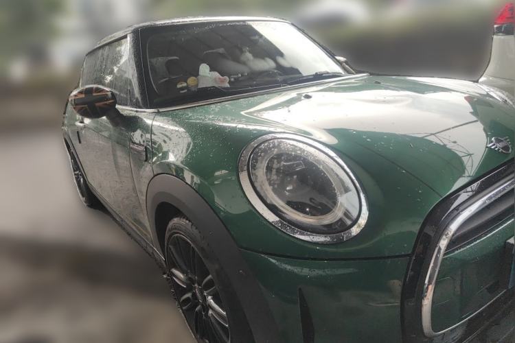 Used MINI 2022 1.5T COOPER Artist Front Right 45 Deg
