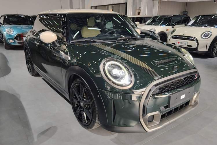 Used MINI 2022 2.0T COOPER S Obsession Special Edition Front Right 45 Deg