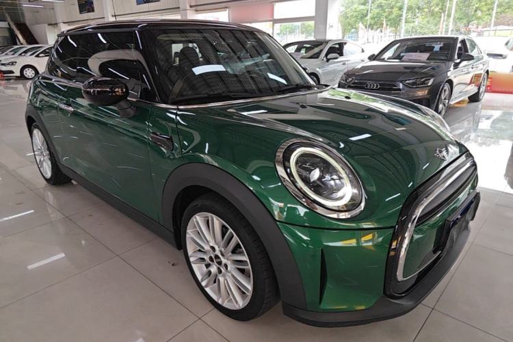 Used MINI 2022 Updated 1.5T COOPER Artist Front Right 45 Deg