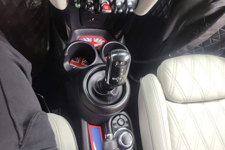 Used MINI 2022 1.5T COOPER CABRIO Sidewalk Gear Lever