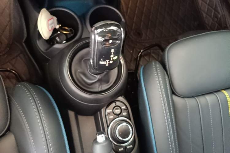 Used MINI 2022 Revised 2.0T COOPER S CABRIO Sidewalk Gear Lever