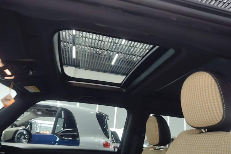 Used MINI 2022 2.0T COOPER S Obsession Special Edition Headliner