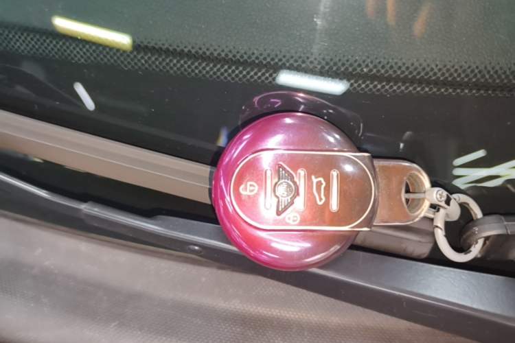 Used MINI 2022 1.5T COOPER Classic Edition Interior 1