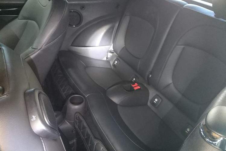 Used MINI 2022 Revised 1.5T COOPER CABRIO Classic Edition Interior 4