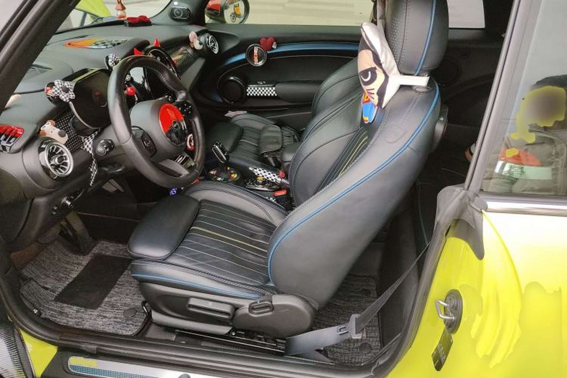 Used MINI 2022 Updated 1.5T COOPER CABRIO Sidewalk Left Front Seat
