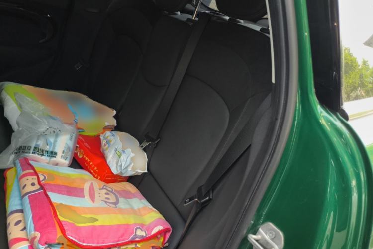 Used MINI 2022 1.5T COOPER Artist Five-Door Edition Left Rear Seat