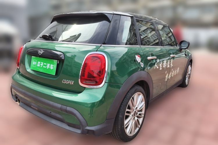 Used MINI 2022 Updated 1.5T COOPER Classic Edition Five-Door Version Rear Right 45 Deg