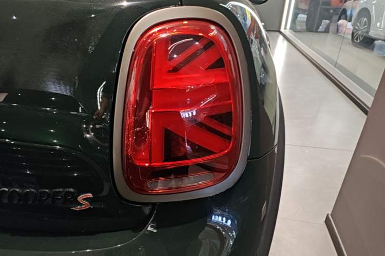 Used MINI 2022 2.0T COOPER S Obsession Special Edition Right Rear Taillight