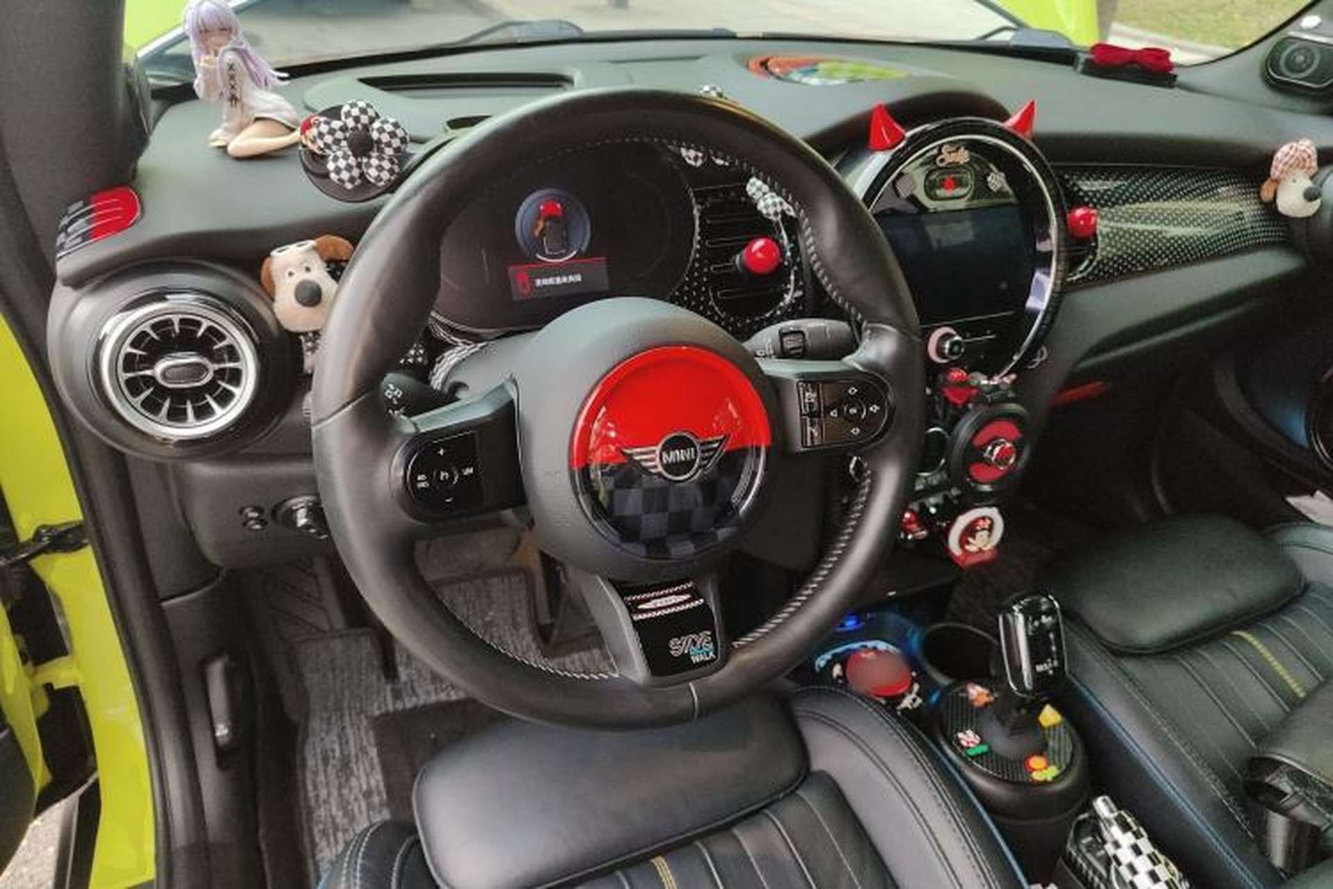 Used MINI 2022 Updated 1.5T COOPER CABRIO Sidewalk Steering Wheel