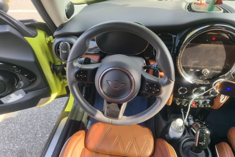 Used MINI 2022 Updated 2.0T COOPER S Artist Steering Wheel
