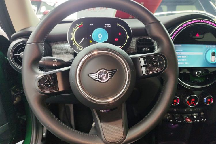 Used MINI 2022 1.5T COOPER Classic Edition Steering Wheel