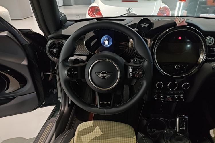 Used MINI 2022 2.0T COOPER S Obsession Special Edition Steering Wheel