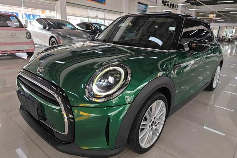 MINI MINI 2022
