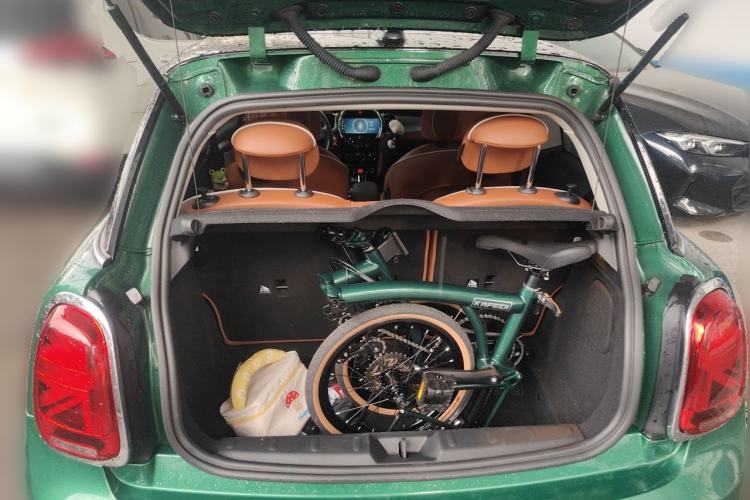 Used MINI 2022 1.5T COOPER Artist Trunk