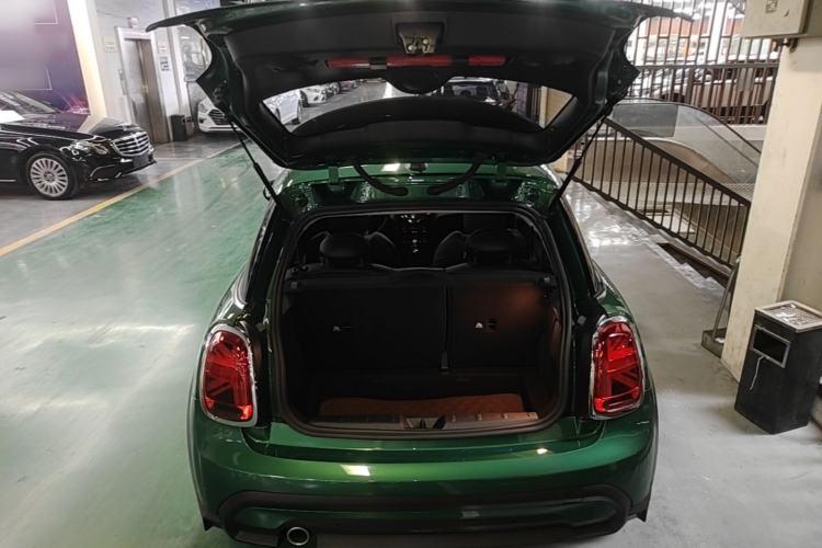 Used MINI 2022 Updated 1.5T COOPER Classic Edition Trunk