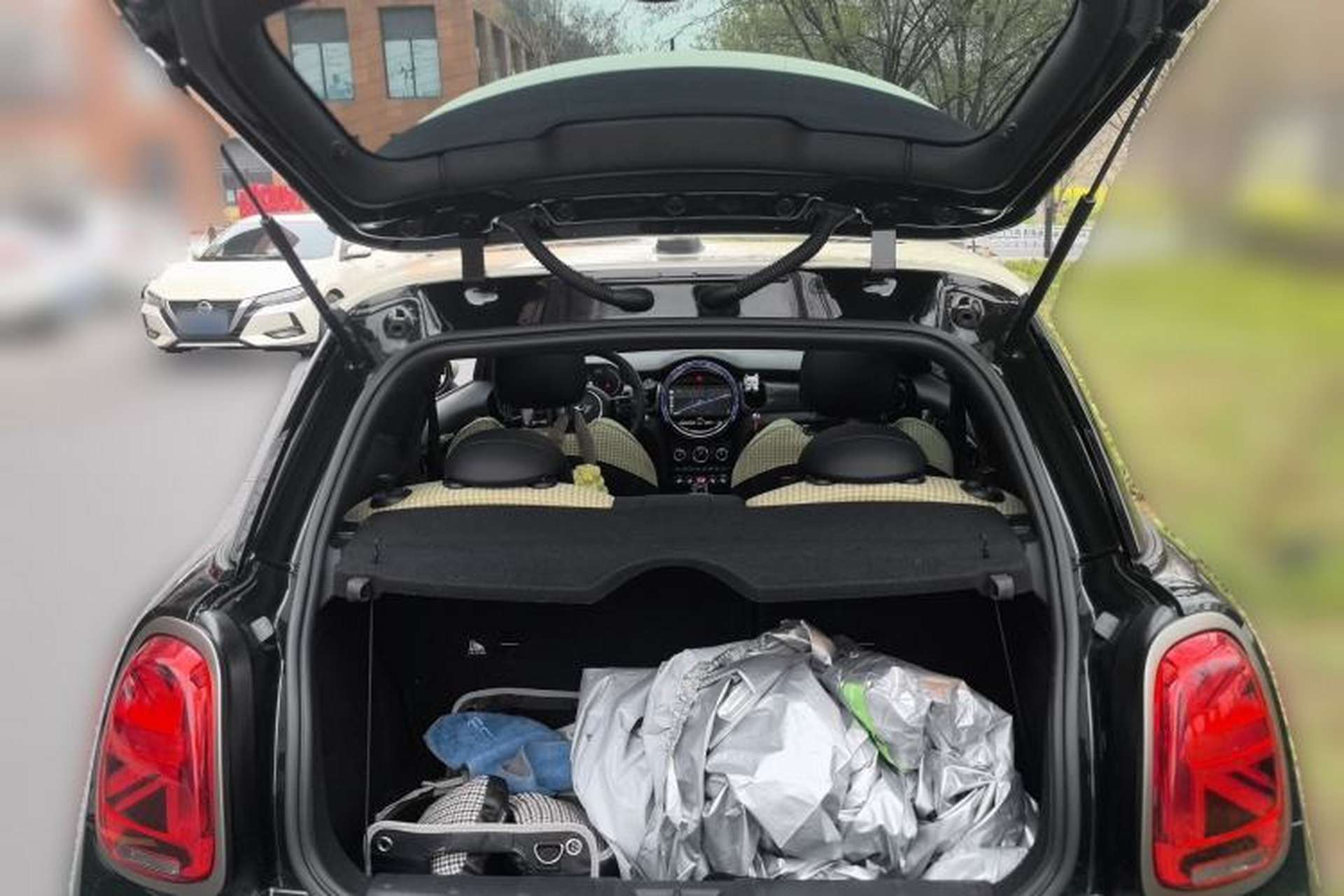 Used MINI 2022 2.0T COOPER S Obsession Special Edition Trunk