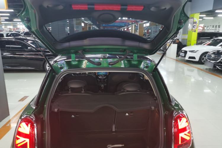 Used MINI 2022 Updated 1.5T COOPER Classic Edition Trunk