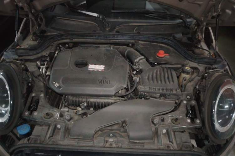 Used MINI 2022 1.5T COOPER Artist Engine Bay