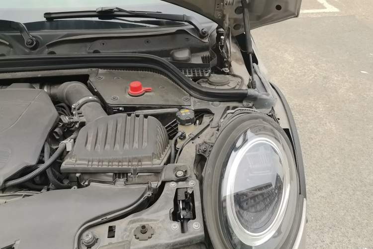 Used MINI 2022 Updated 1.5T COOPER Artist Engine Bay Left