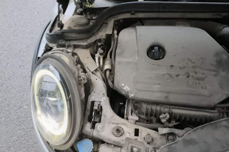 Used MINI  Engine Bay Right
