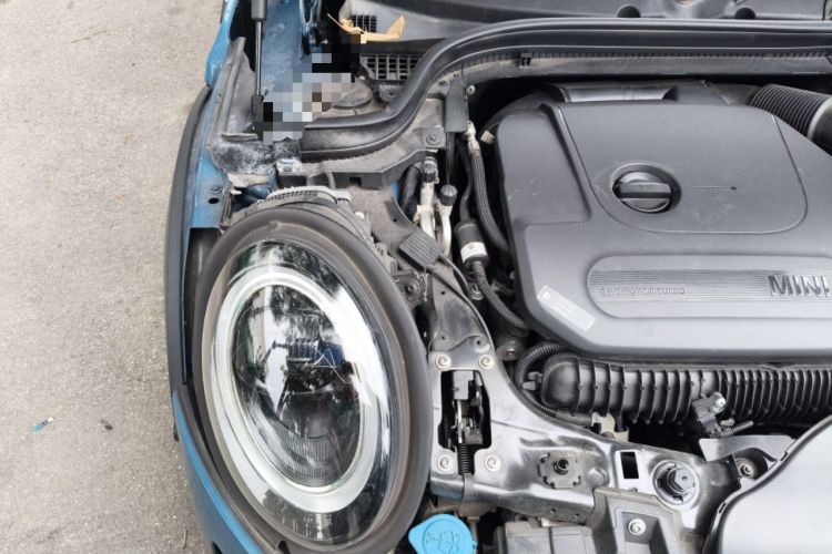 Used MINI 2022 Revised 2.0T COOPER S Artist Five-Door Edition Engine Bay Right