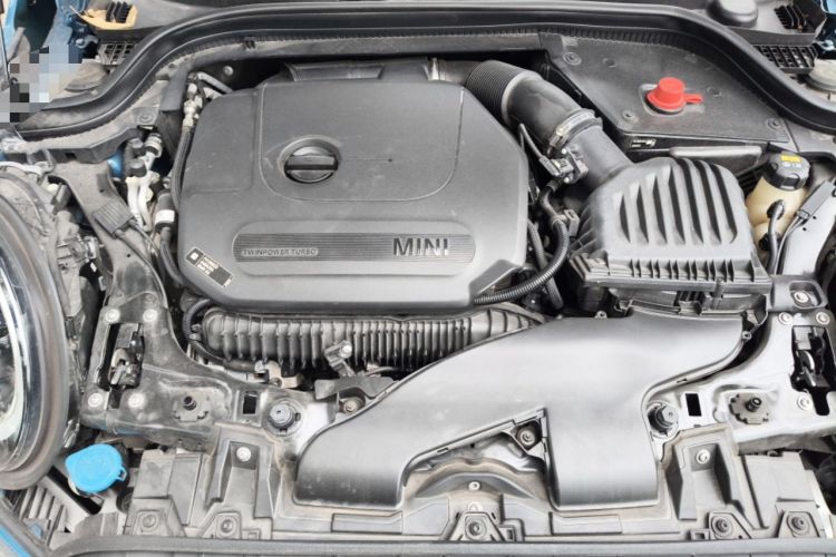 Used MINI 2022 Revised 2.0T COOPER S Artist Five-Door Edition Engine Bay