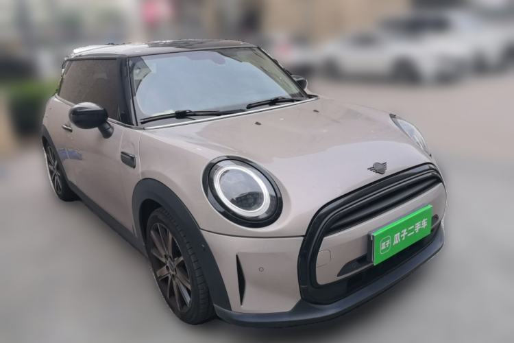 Used MINI 2022 Updated 1.5T COOPER Artist Front Right 45 Deg