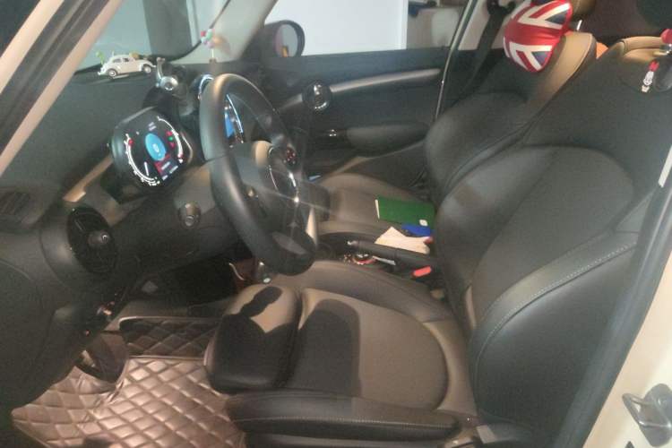 Used MINI 2022 1.5T COOPER Classic Edition Five-Door Version Left Front Seat