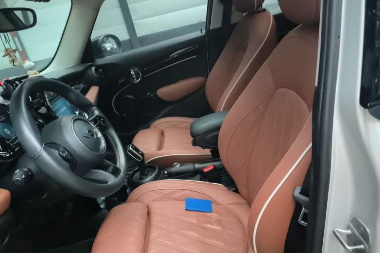 Used MINI  Left Front Seat