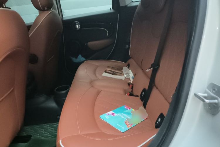 Used MINI  Left Rear Seat