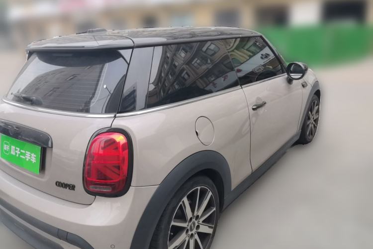 Used MINI 2022 Updated 1.5T COOPER Artist Rear Right 45 Deg