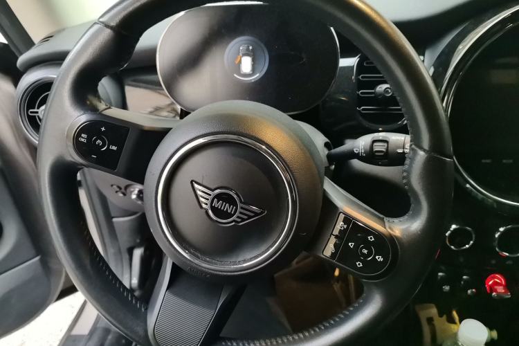 Used MINI 2022 Updated 1.5T COOPER Artist Steering Wheel
