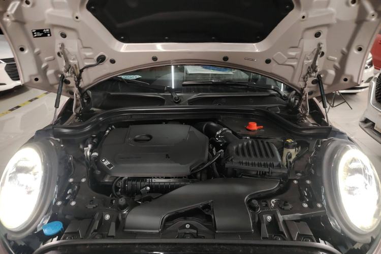 Used MINI 2022 Updated 1.5T COOPER Artist Engine Bay