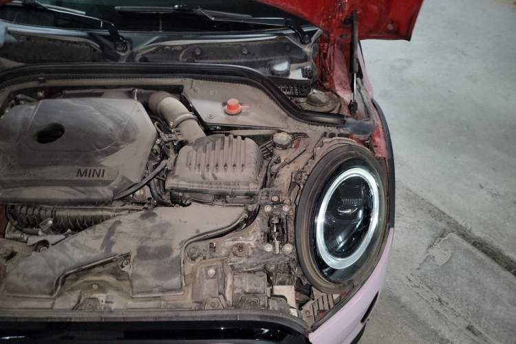 Used MINI 2022 1.5T COOPER Classic Edition Engine Bay Left