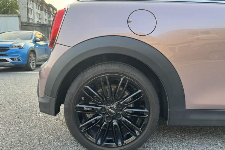 Used MINI 2022 Updated 1.5T COOPER Artist Exterior 13