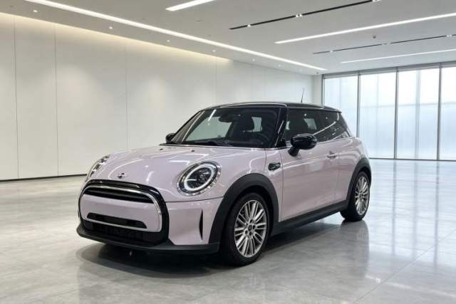 Used MINI 2022 1.5T COOPER Classic Edition