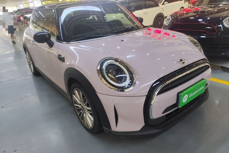 Used MINI 2022 1.5T COOPER Classic Edition Front Right 45 Deg