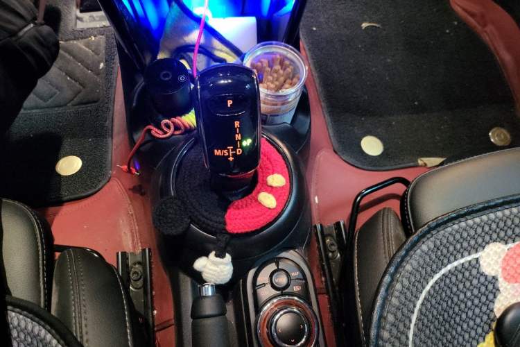 Used MINI 2022 1.5T COOPER Classic Edition Gear Lever