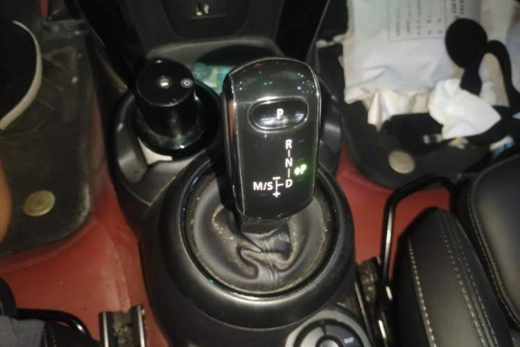 Used MINI 2022 1.5T COOPER Classic Edition Gear Lever