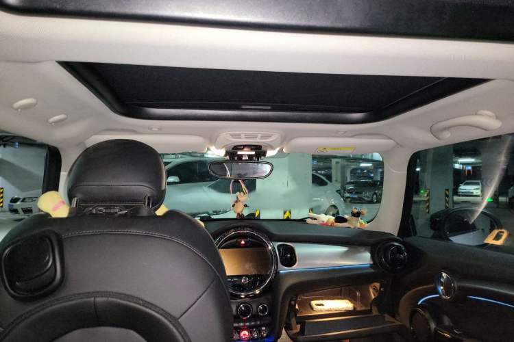 Used MINI 2022 1.5T COOPER Classic Edition Headliner