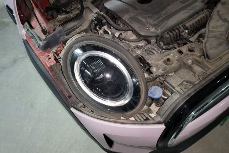 Used MINI 2022 1.5T COOPER Classic Edition Right Front Headlight
