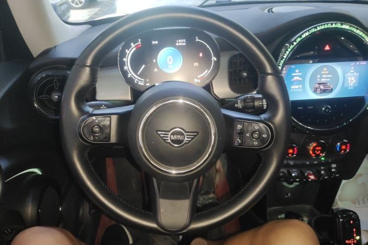 Used MINI 2022 1.5T COOPER Classic Edition Steering Wheel