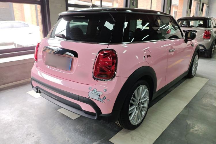 Used MINI 2022 1.5T COOPER Classic Edition Rear Right 45 Deg