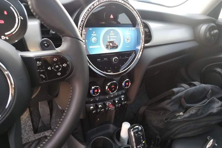 Used MINI 2022 Updated 2.0T COOPER S Artist Audio And AC Panel