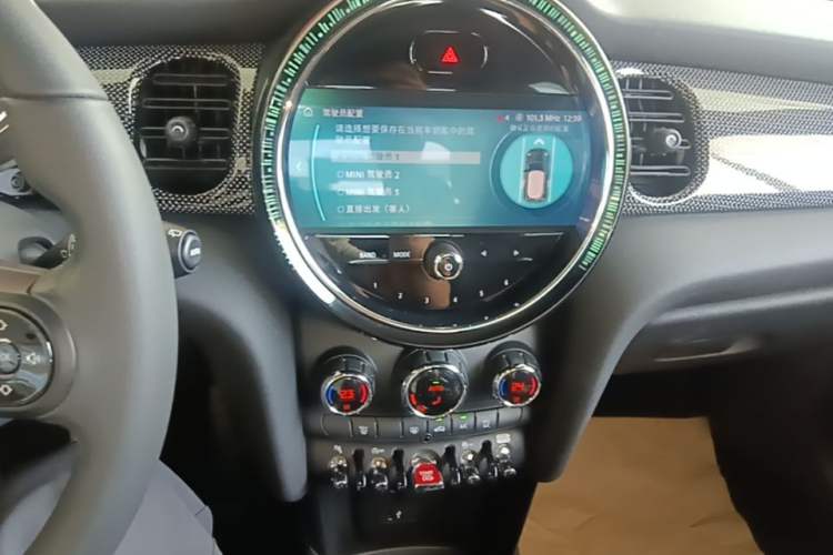 Used MINI 2022 Updated 1.5T COOPER Classic Edition Audio And AC Panel