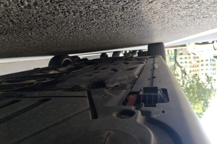 Used MINI 2022 Updated 1.5T COOPER Classic Edition Five-Door Version Chassis Rear Left