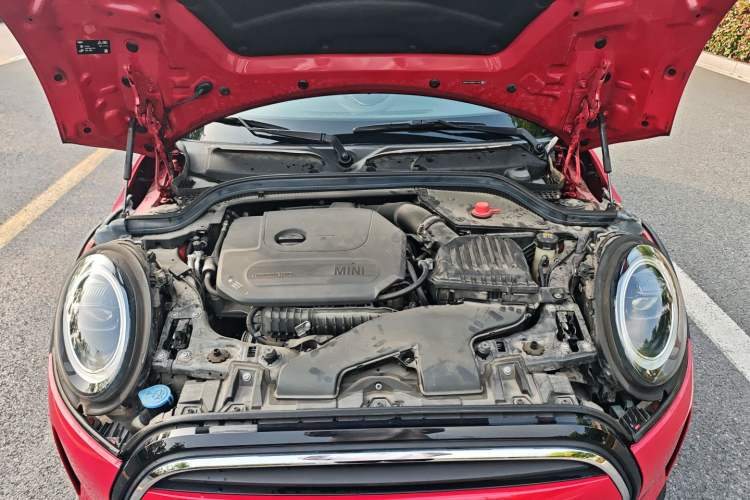Used MINI 2022 1.5T ONE Engine Bay