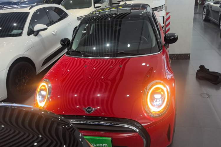 Used MINI 2022 1.5T COOPER Artist Five-Door Edition Front