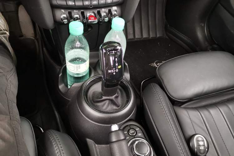 Used MINI 2022 Updated 2.0T COOPER S Artist Gear Lever