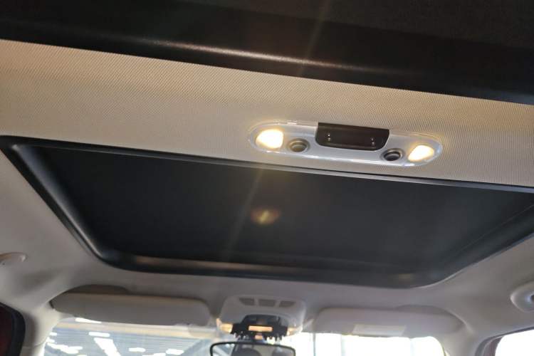 Used MINI 2022 1.5T COOPER Classic Edition Five-Door Version Headliner